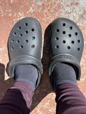 CROCS Classic Clog in Black